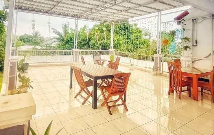 Aquina House Hotel Bogor Ngoại thất bức ảnh