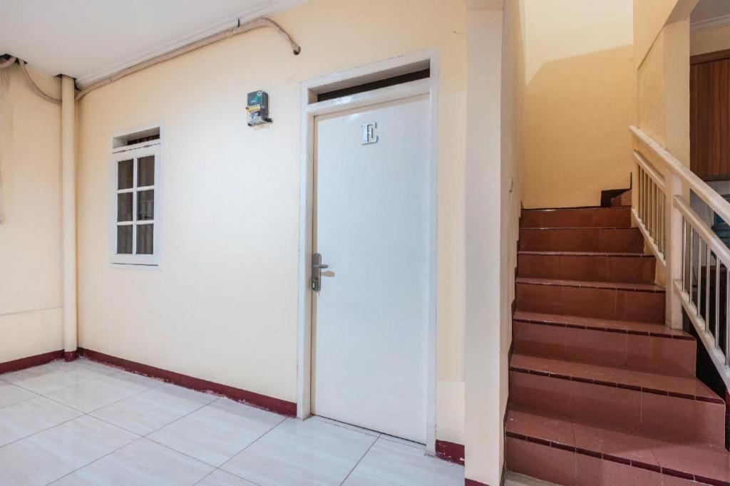 Aquina House Hotel Bogor Ngoại thất bức ảnh